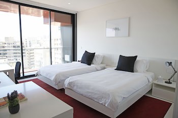 1866 Court & Suites