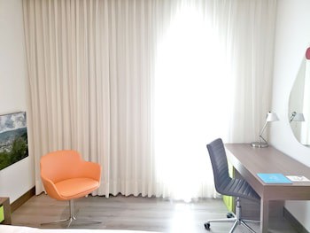 Hampton By Hilton Yopal