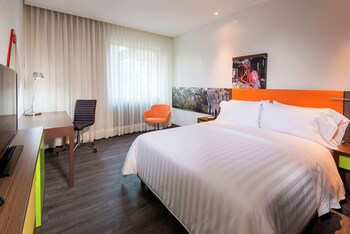 Hampton By Hilton Yopal