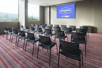 Hampton By Hilton Yopal