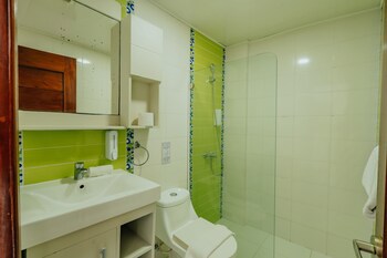 Green Coast Hotel
