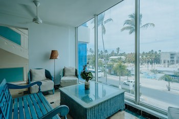 Green Coast Hotel