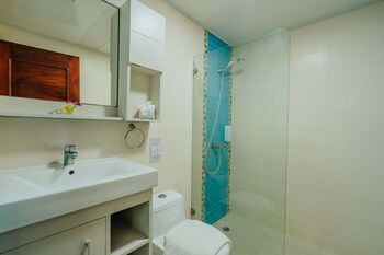 Green Coast Hotel