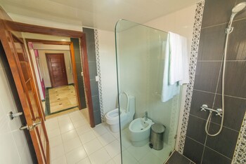 Green Coast Hotel