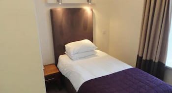 Sandyford Hotel
