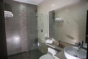 Aranjuez Hotel & Suites