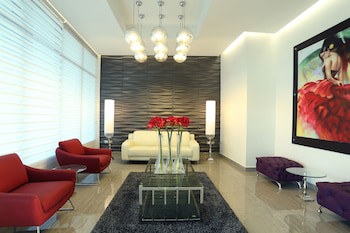 Aranjuez Hotel & Suites