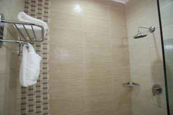 Aranjuez Hotel & Suites