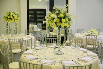 Aranjuez Hotel & Suites