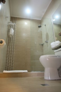 Aranjuez Hotel & Suites