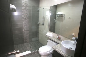 Aranjuez Hotel & Suites