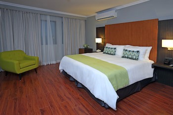 Aranjuez Hotel & Suites