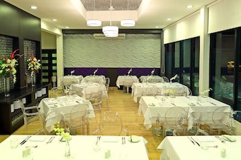 Aranjuez Hotel & Suites