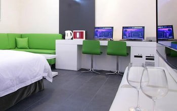 Antives Hotel
