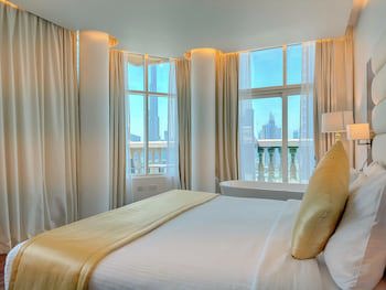 Emirates Grand Hotel