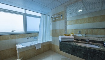 Emirates Grand Hotel