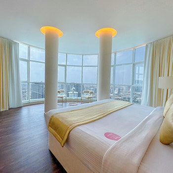 Emirates Grand Hotel