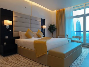 Emirates Grand Hotel