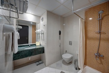 Emirates Grand Hotel