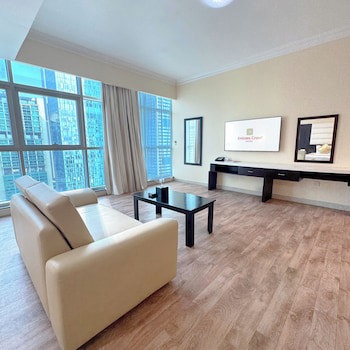 Emirates Grand Hotel