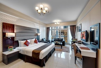 Emirates Grand Hotel