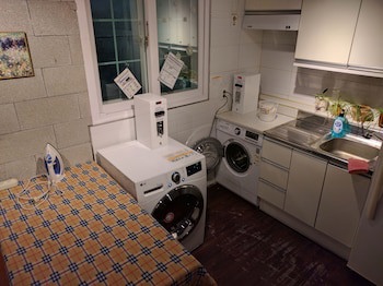Backpackers In Yeosu - Hostel