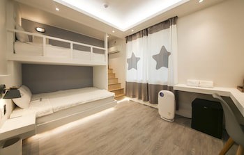 Backpackers In Yeosu - Hostel