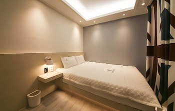 Backpackers In Yeosu - Hostel