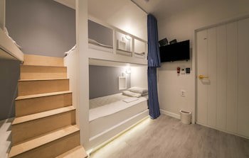 Backpackers In Yeosu - Hostel