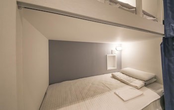 Backpackers In Yeosu - Hostel