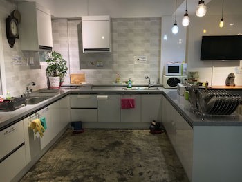 Backpackers In Yeosu - Hostel