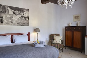 Yellow Aloe Guesthouse