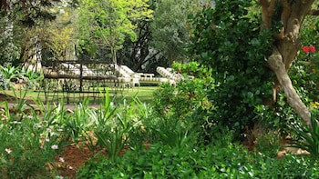 Berluda Farmhouse & Cottages