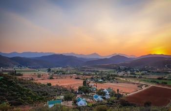 Berluda Farmhouse & Cottages