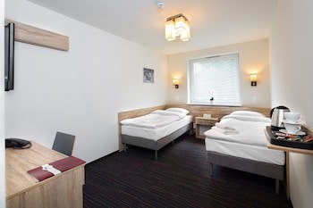 Automobil Hotel