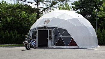 Automobil Hotel