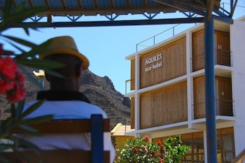 Aquiles Eco Hotel