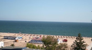 Baia Beach Hotel (Ex. Baia De Montegordo)