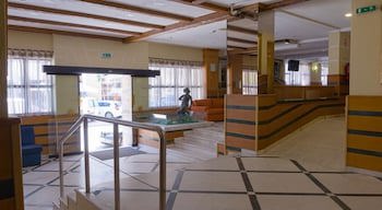 Baia Beach Hotel (Ex. Baia De Montegordo)