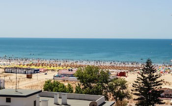 Baia Beach Hotel (Ex. Baia De Montegordo)