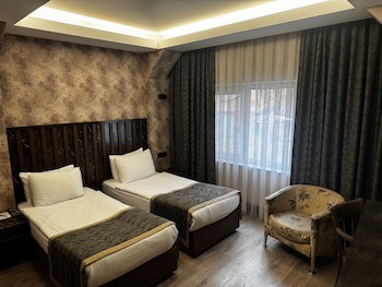 (1)Economy Room , 1 Twin Bed