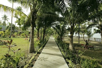 Vitton Beach Resort
