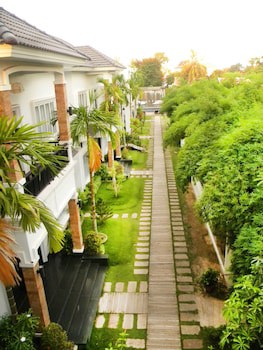 Vimean Sovannaphoum Resort