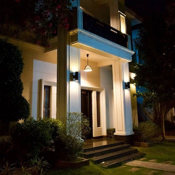 Vimean Sovannaphoum Resort