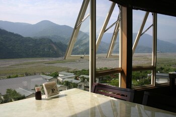 Yingshih Resort