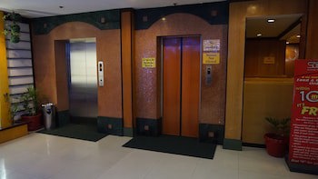 Hotel Sogo Lrt Monumento Station
