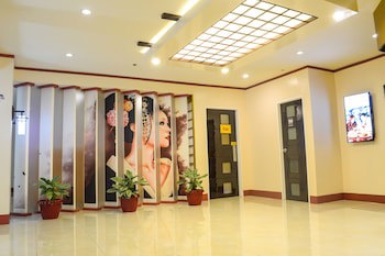 Hotel Sogo Lrt Monumento Station