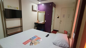 Hotel Sogo Santolan