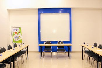 Pop! Hotel Kelapa Gading Jakarta