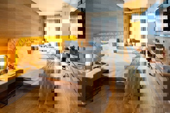 Dosso Dossi Hotels & Spa Downtown